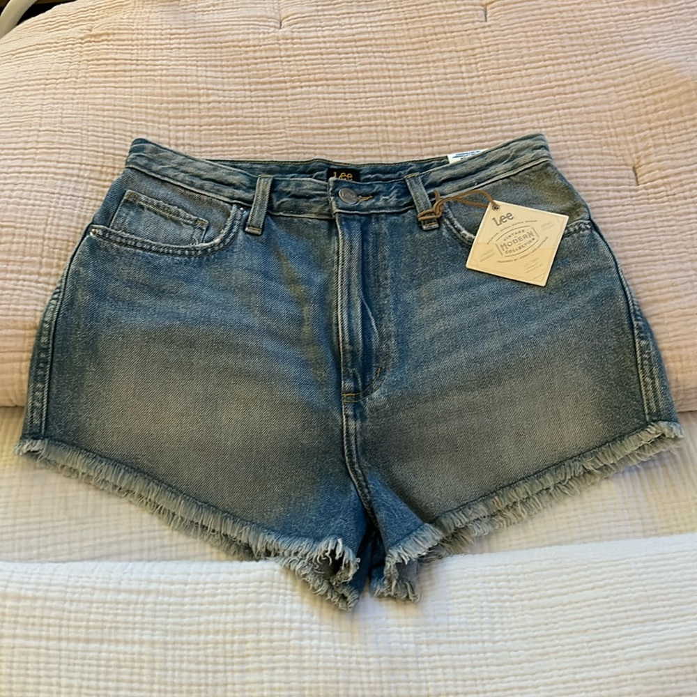 NWT Lee Denim Shorts Sz 29